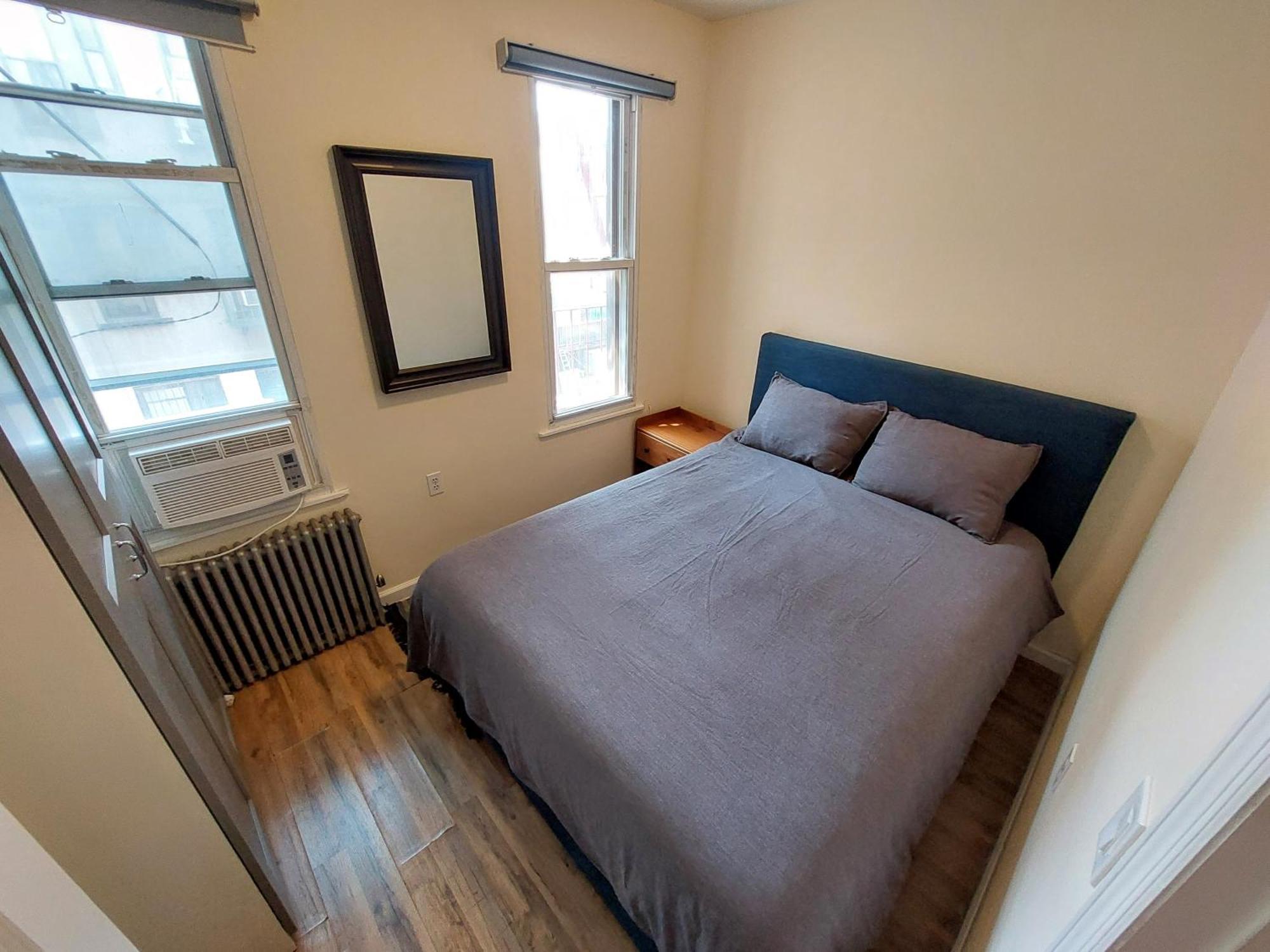 Apartamento Comfortable With Workstation